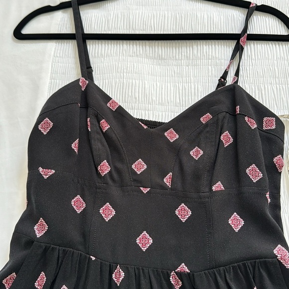 ❤️Express— Dress - Size XS - Picture 1 of 8